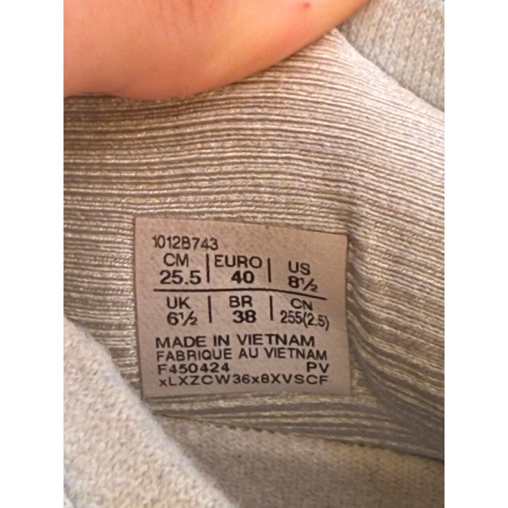 Asics Gel-Nimbus 26 1012B743 Athletic Sneaker Women's 8.5 Gray Mesh Gym Running - Picture 14 of 14